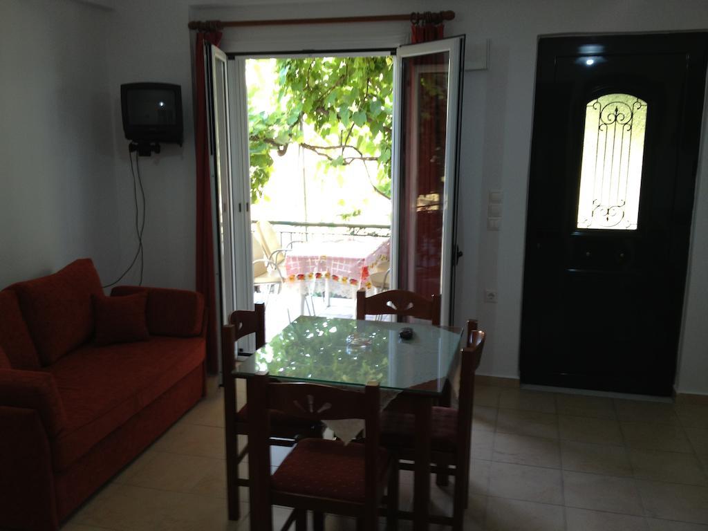 Zotos Apartment
